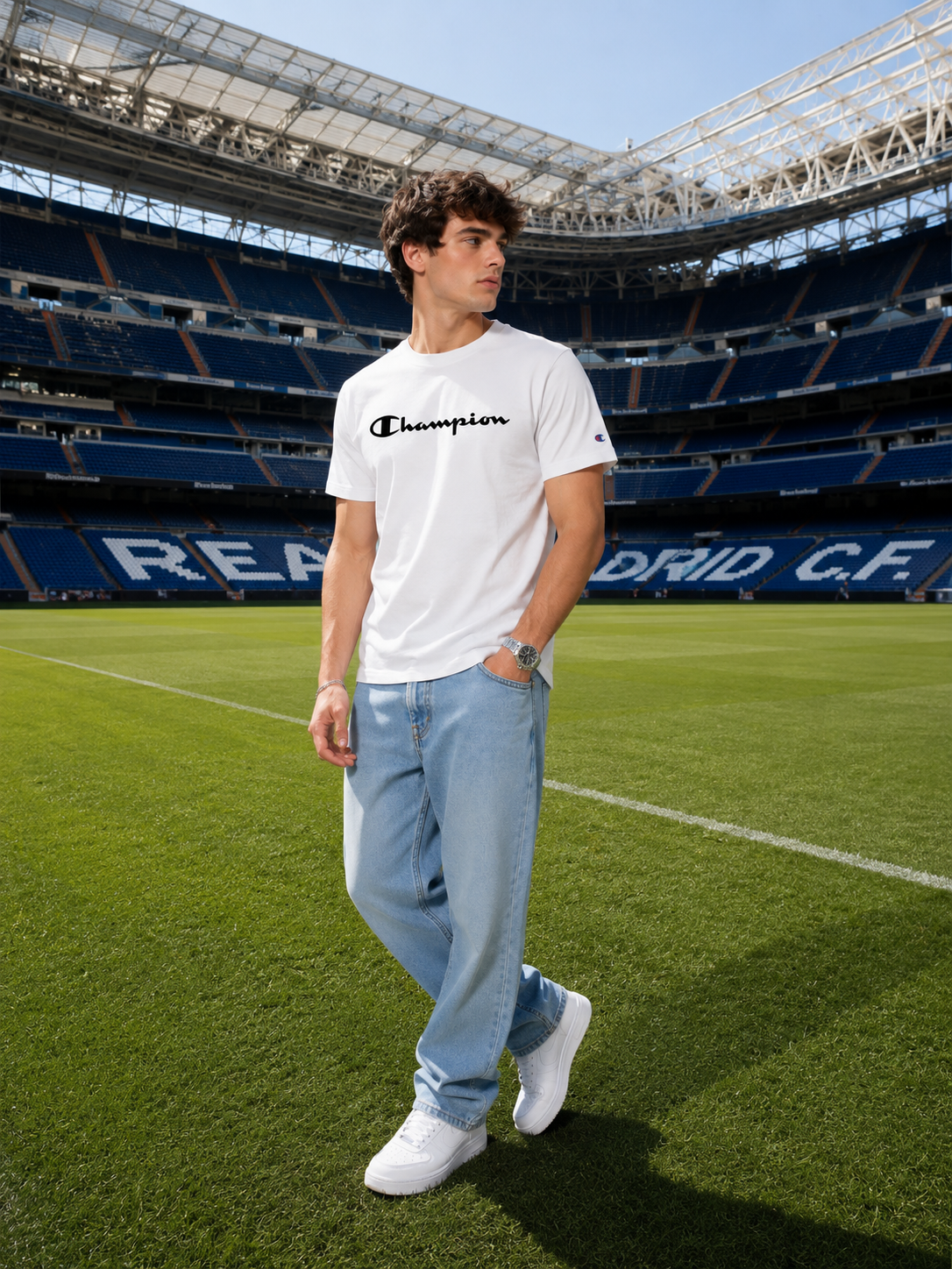 POLO CHAMPION / BLANCO / LOGO NEGRO CLASICO