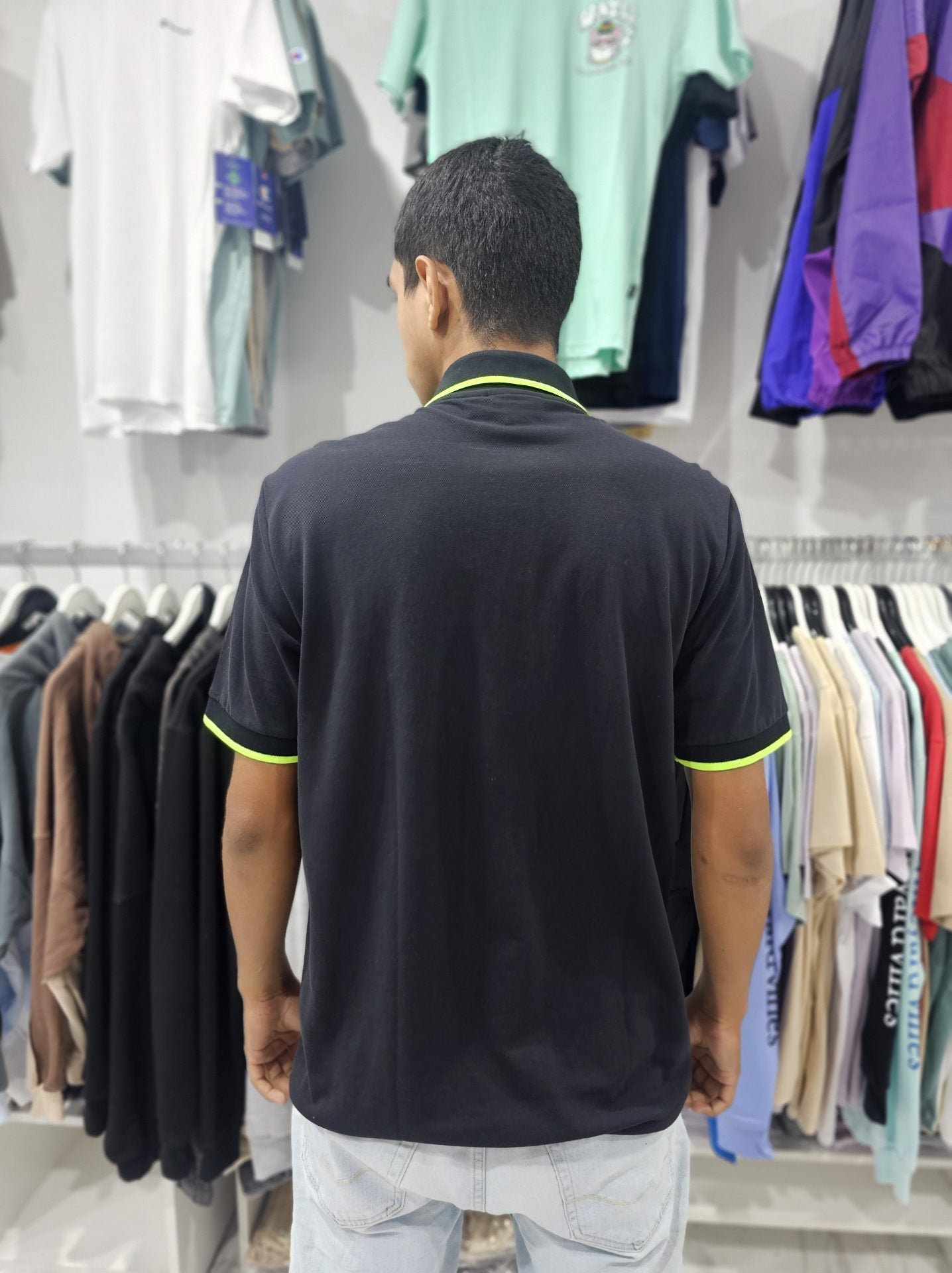 Polo Camisero Lacoste negro / linea verde