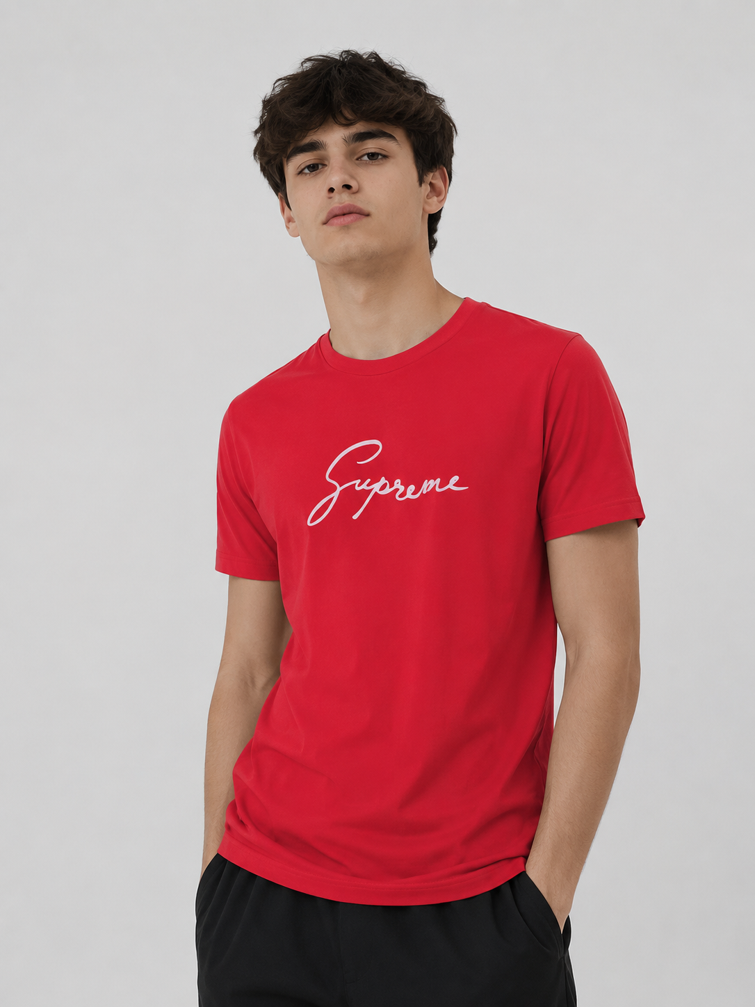 POLO SUPREME ROJO / LOGO LETRA CORRIDA
