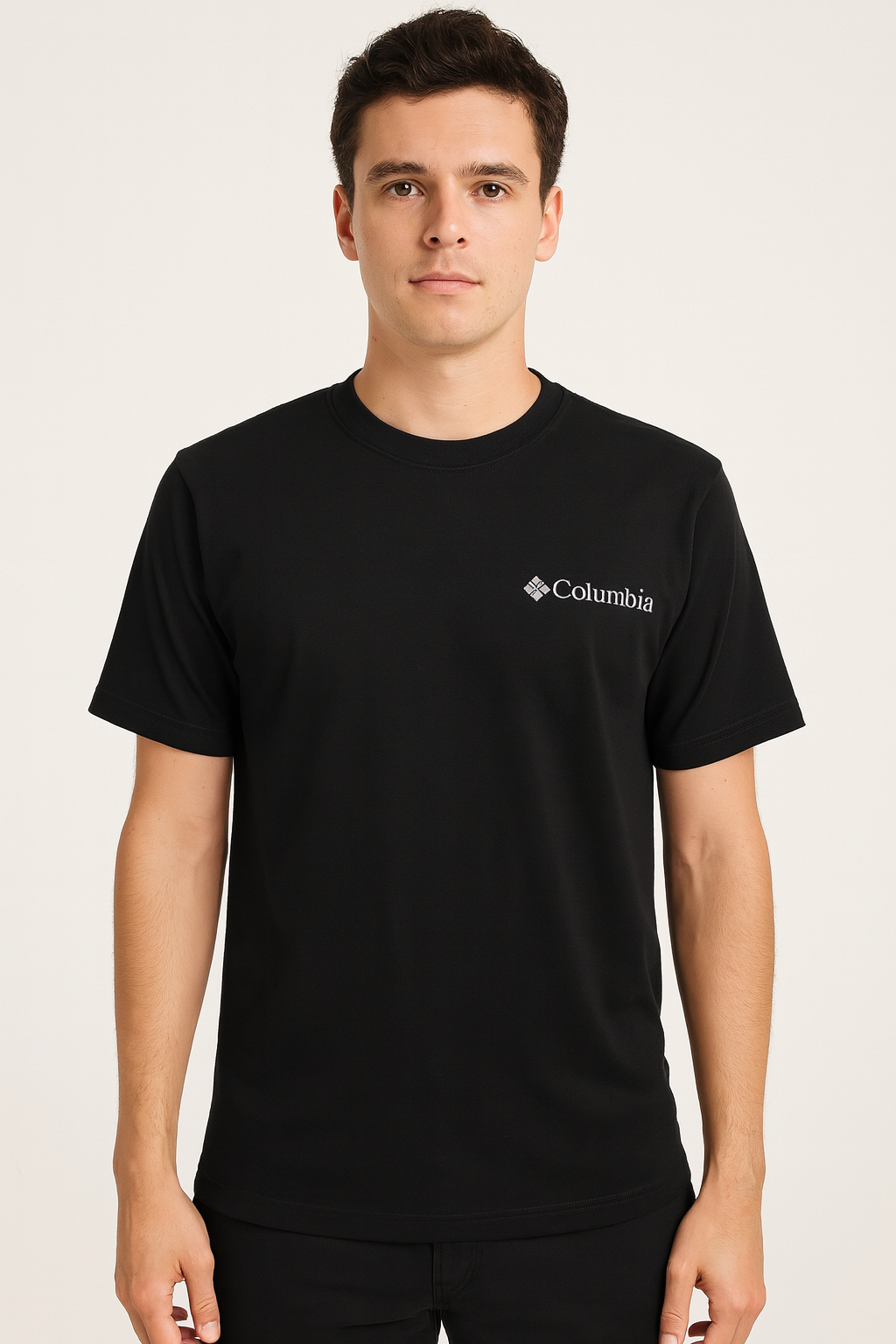 Polo Columbia negro / logo alto relieve