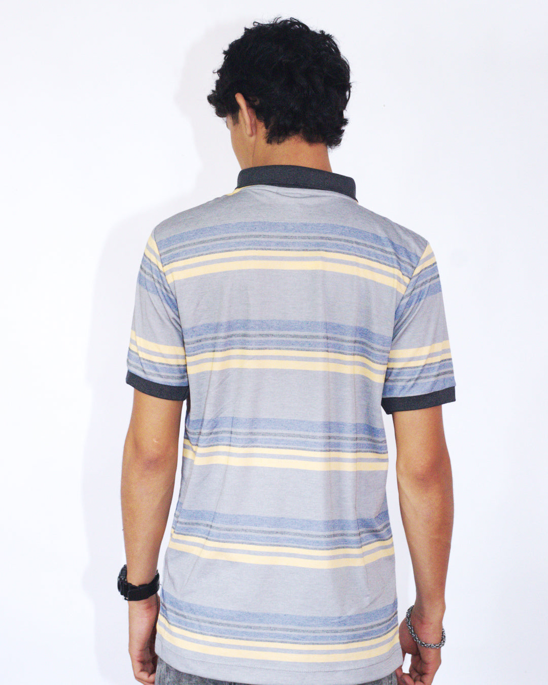polo camisero lacoste - gris rayas azul/amarilla