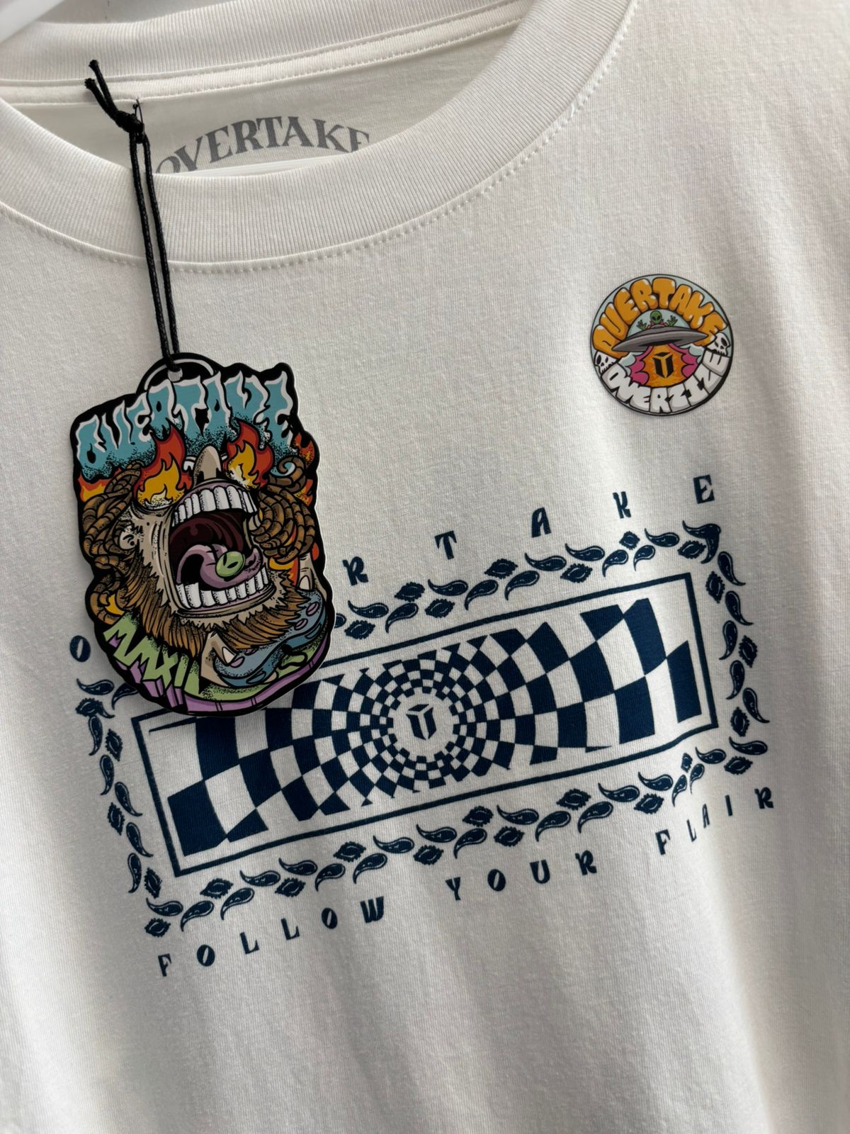 OVERTAKE BANDANA BLANCO CLASICO