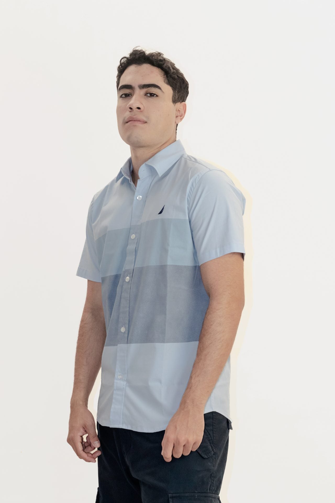 Camisa nautica / degradacion colores celeste