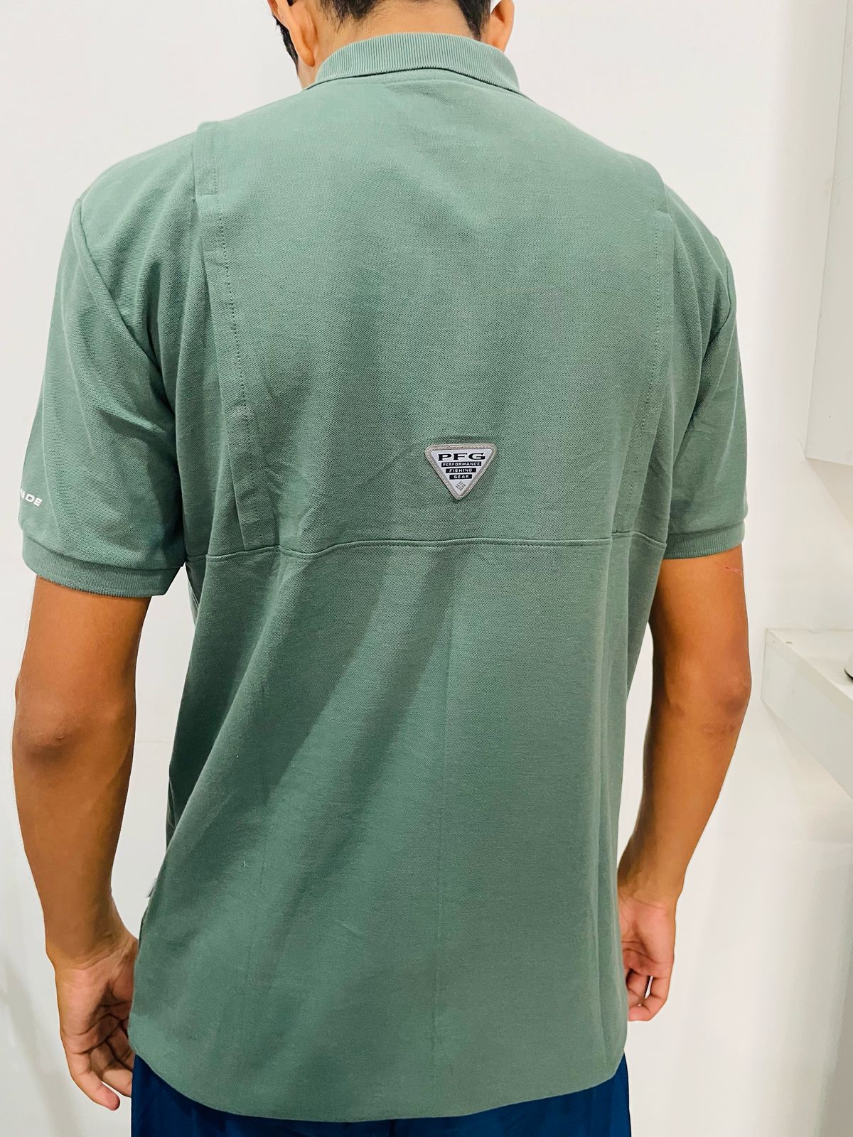 Polo camisero Columbia verde - logo blanco / Respirador