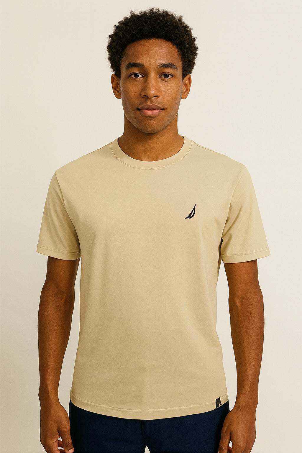 Polo Nautica beige / Logo negro
