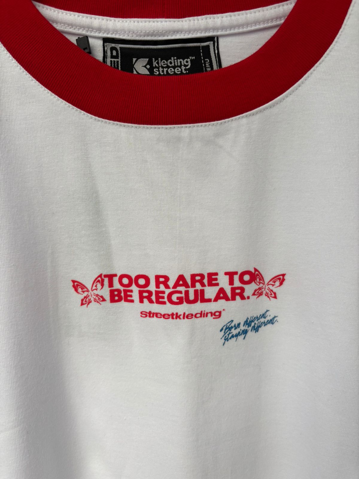 Polo Kleding boxy blanco / borde rojo