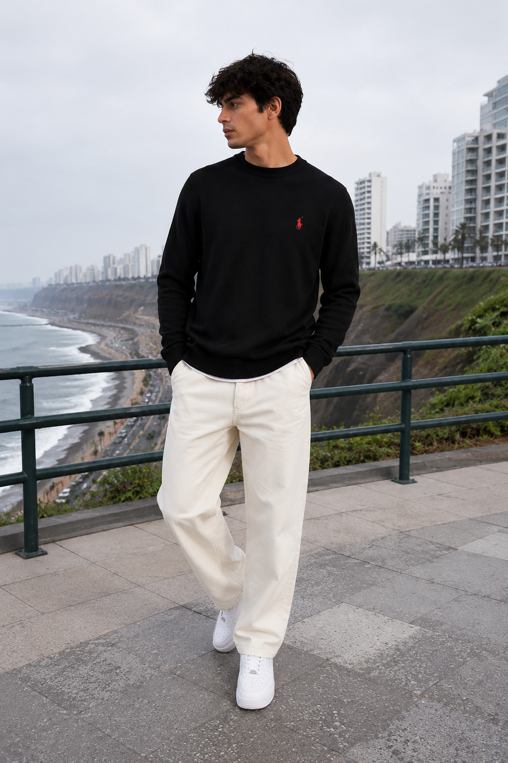 CHOMPA CUELLO REDONDO RALPH LAUREN / NEGRO