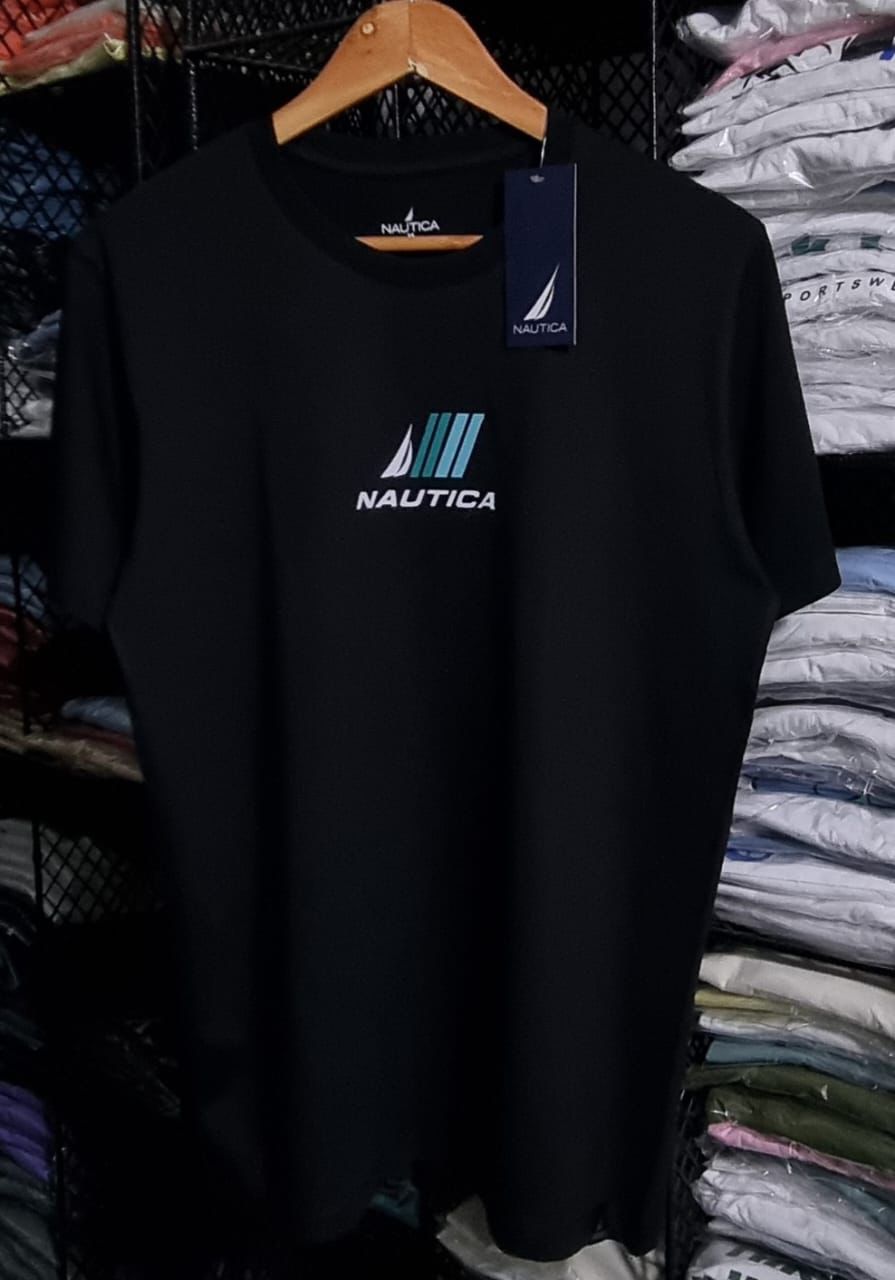 POLO NAUTICA NEGRO / LINEAS DEGRADACION COLORES PECHO