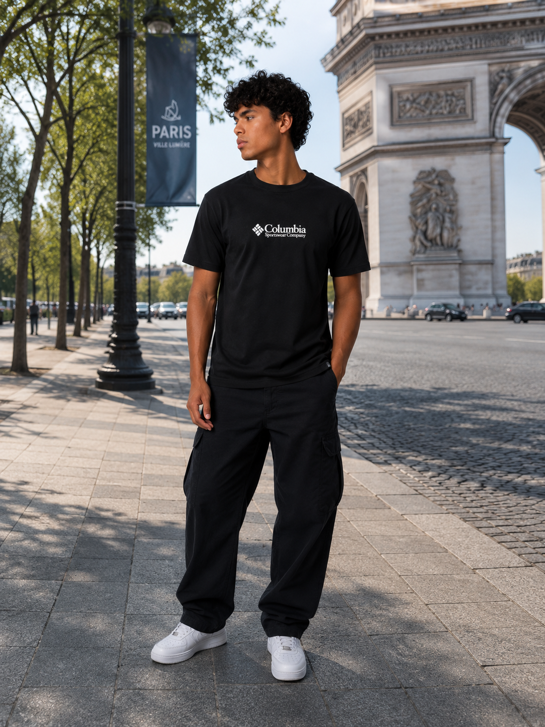 Polo Columbia negro / logo pecho pequeño